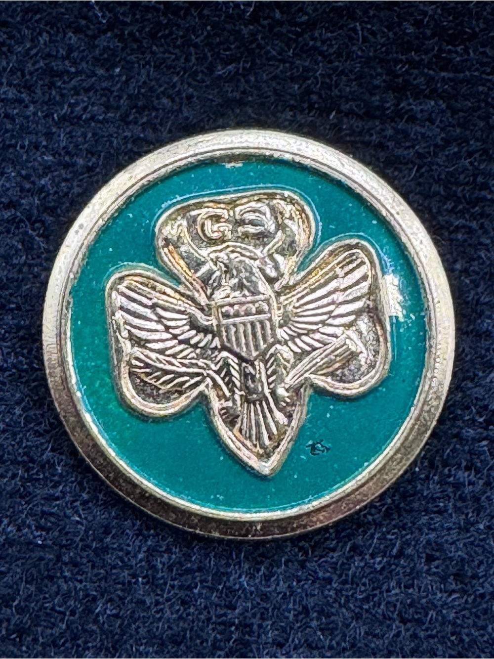 Vintage Girl Scout Friendship Pin 1970s Green/Gold 1970's